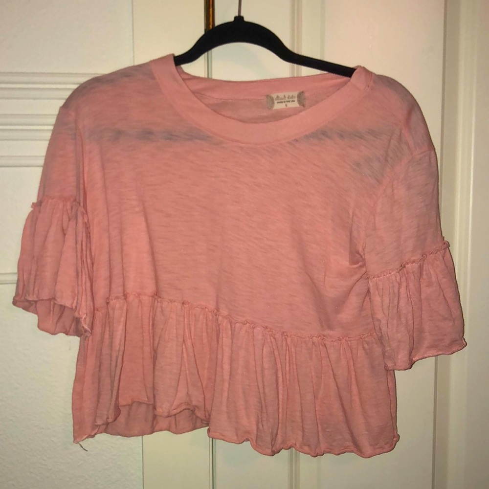 Pink comfortable top from Altar’d State. It is a size small.